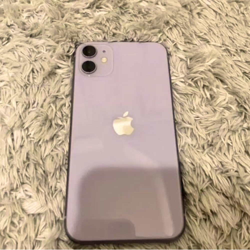 iPhone 11